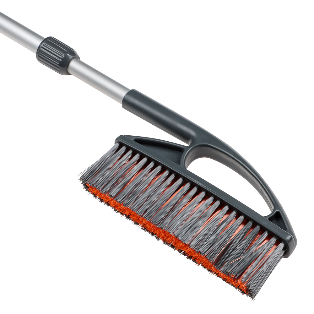 ЕРМАК Щетка для уборки снега+скребок, 79-112см, арт.№ 775-135