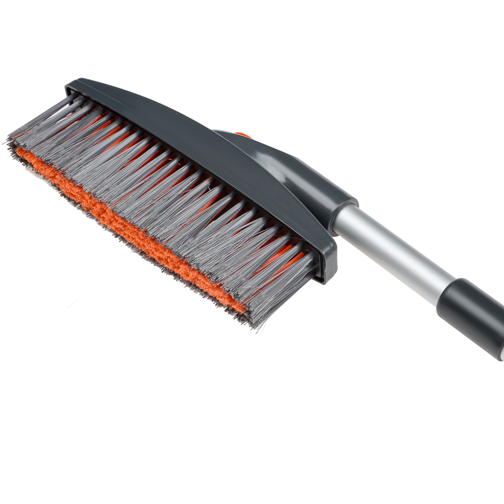 ЕРМАК Щетка для уборки снега с распушенной щетиной 86-122см, телескопическая, арт.№ 775-045