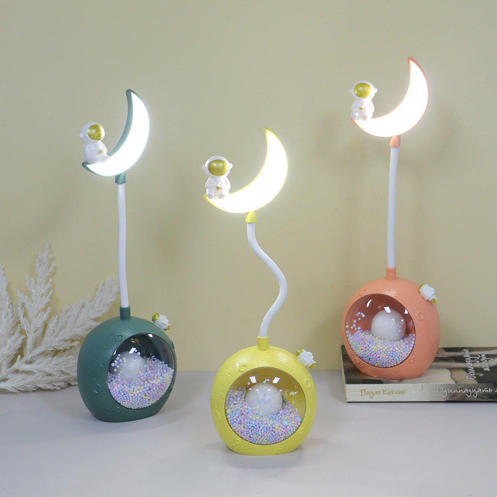 Светильник LED, USB, АБС пластик, 9х7х31см, 3 цвета, арт.№ 695-143