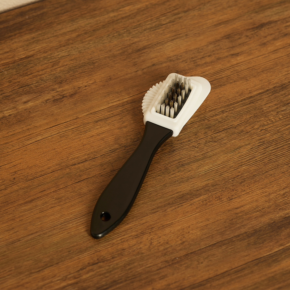 Щетка тройная для замши и нубука, пластик, ПВХ, металл, арт.№ 458-037