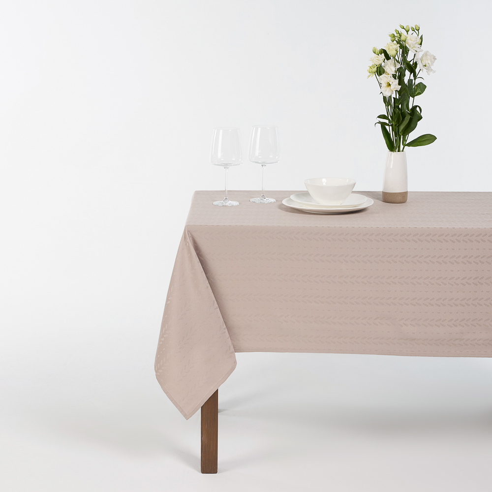 PROVANCE Дейзи Скатерть жаккард с водоотталкивающей пропиткой, 140x230см, 100% полиэстер, 3 цвета, арт.№ 488-139