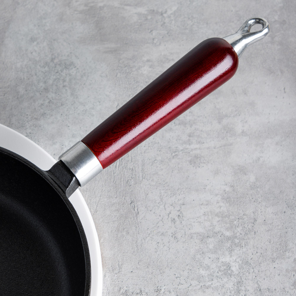 VETTA Сковорода чугун, d26х5,5см, деревянная ручка, индукция, арт.№ 808-007