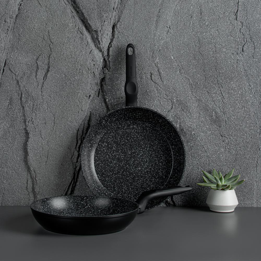 SATOSHI Стоун Сковорода литая d28см, антипригарное покрытие Мрамор, индукция, арт.№ 846-443