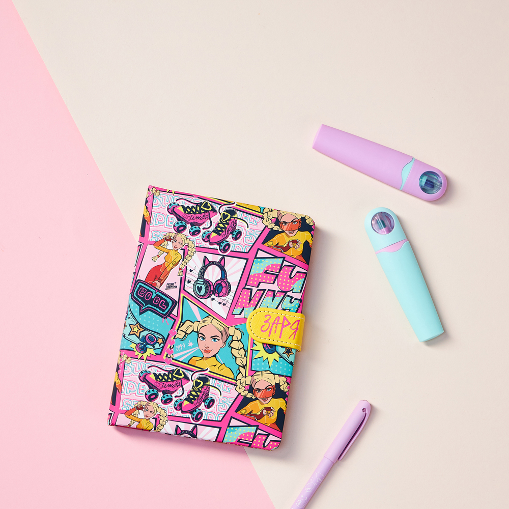 BY Русские Супергерои Зап.книжка 17,8х13см, 112л., тв.обл.с пор., ПУ "софт тач", магнит, "Заря фэшн", арт.№ 557-086