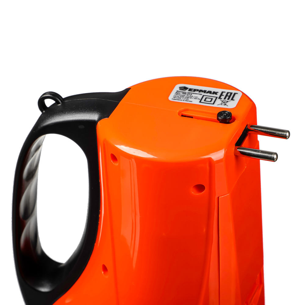 ЕРМАК Фонарь прожектор 18 ярк. LED, 3xАА / вилка 220В, пластик, 17x11 см, арт.№ 198-012