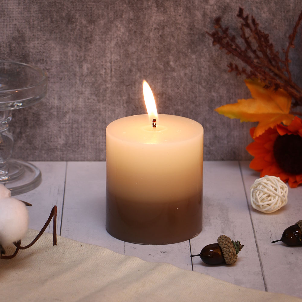 LADECOR Свеча ароматическая, парафин, градиент, 7x7,5 см, аромат ваниль, арт.№ 508-846