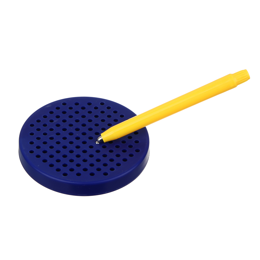 ИГРОЛЕНД Доска-Планшет для рисования магнитами "ТРИ КОТА", 120 отв., 11,5х12,5х1,5см, пластик ABS, м, арт.№ 280-020