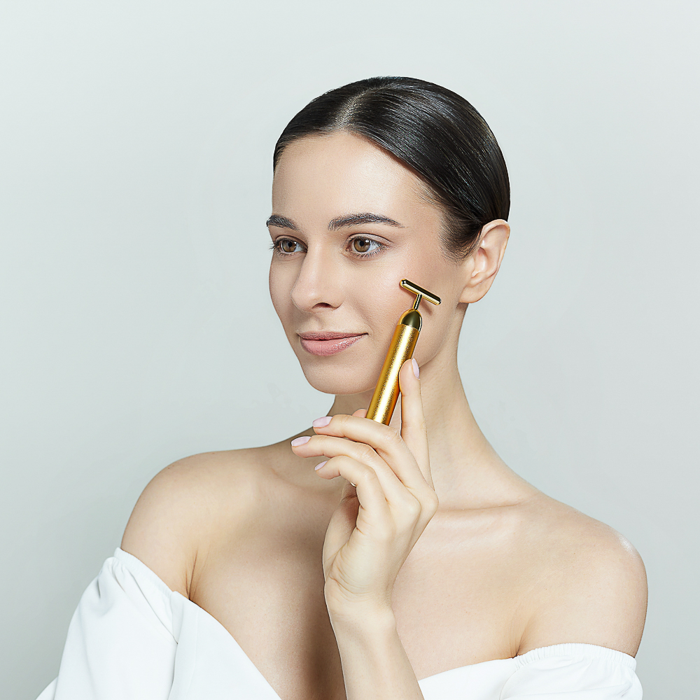 ЮL Массажер для лица с вибрационным массажем, на батарейках типа DC1.5V (AA), 14x3,5см, арт.№ 357-272