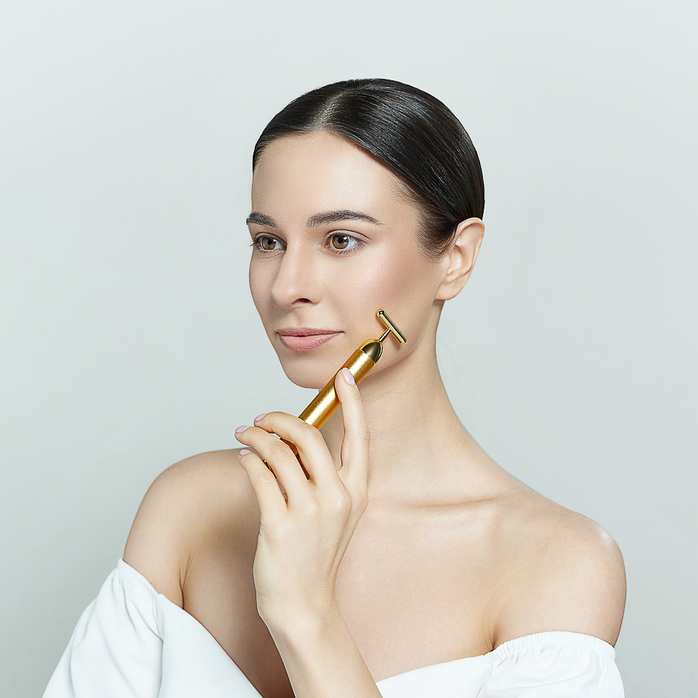 ЮL Массажер для лица с вибрационным массажем, на батарейках типа DC1.5V (AA), 14x3,5см, арт.№ 357-272