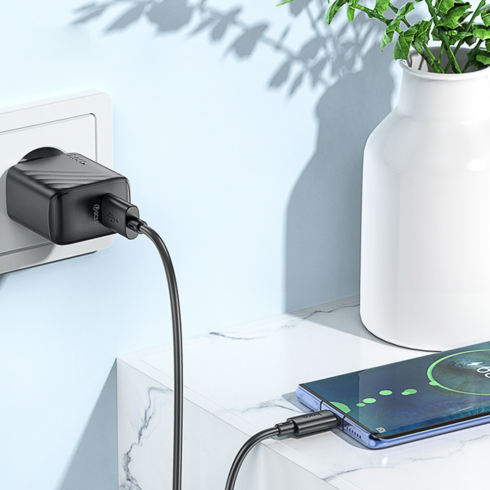 Сетевое зарядное устройство hoco. модель CS21A, QC3.0, 1xUSB-A, EU вилка, белый, арт.№ 916-343