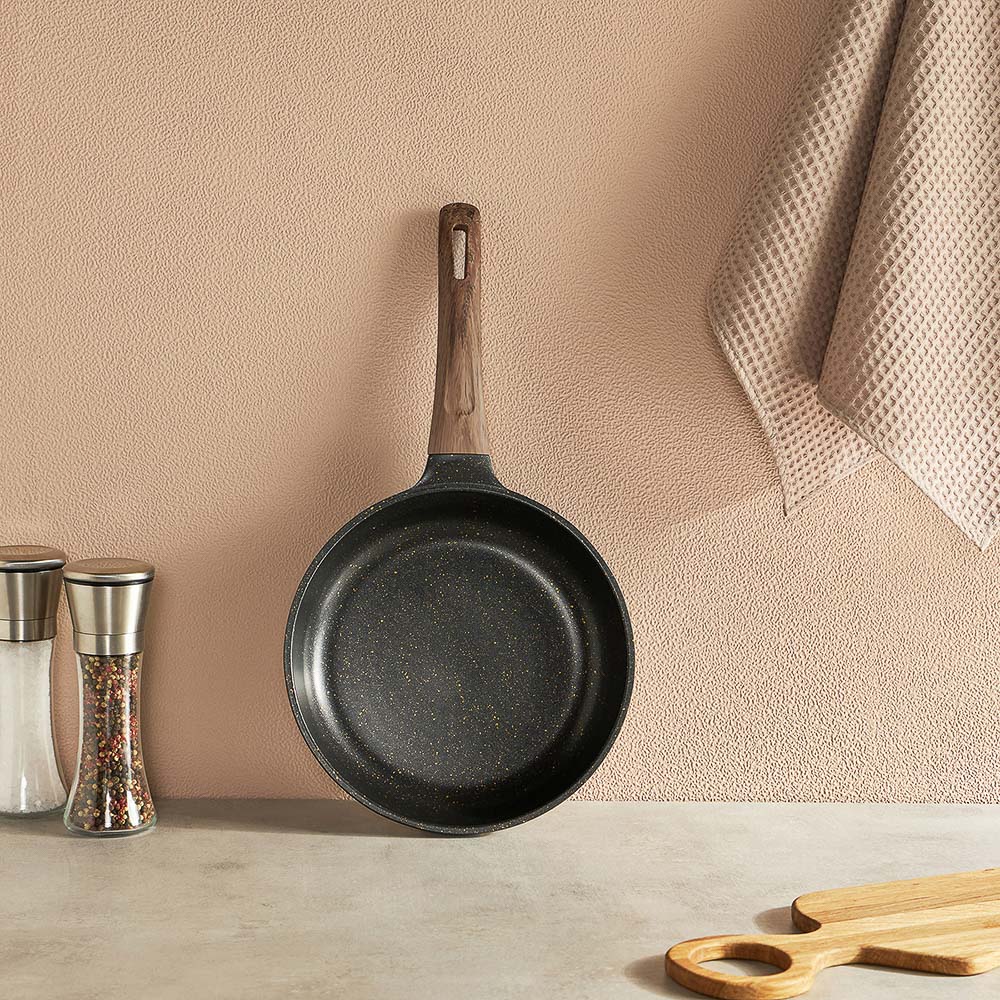 SATOSHI Карнуа Сковорода литая d24см, антипригарное покрытие Мрамор, индукция, арт.№ 846-560