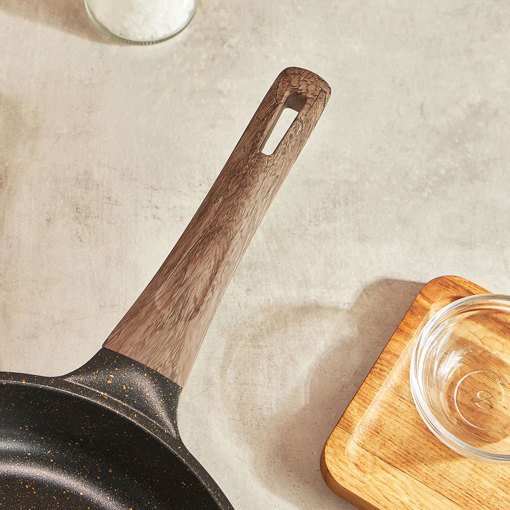 SATOSHI Карнуа Сковорода литая d24см, антипригарное покрытие Мрамор, индукция, арт.№ 846-560