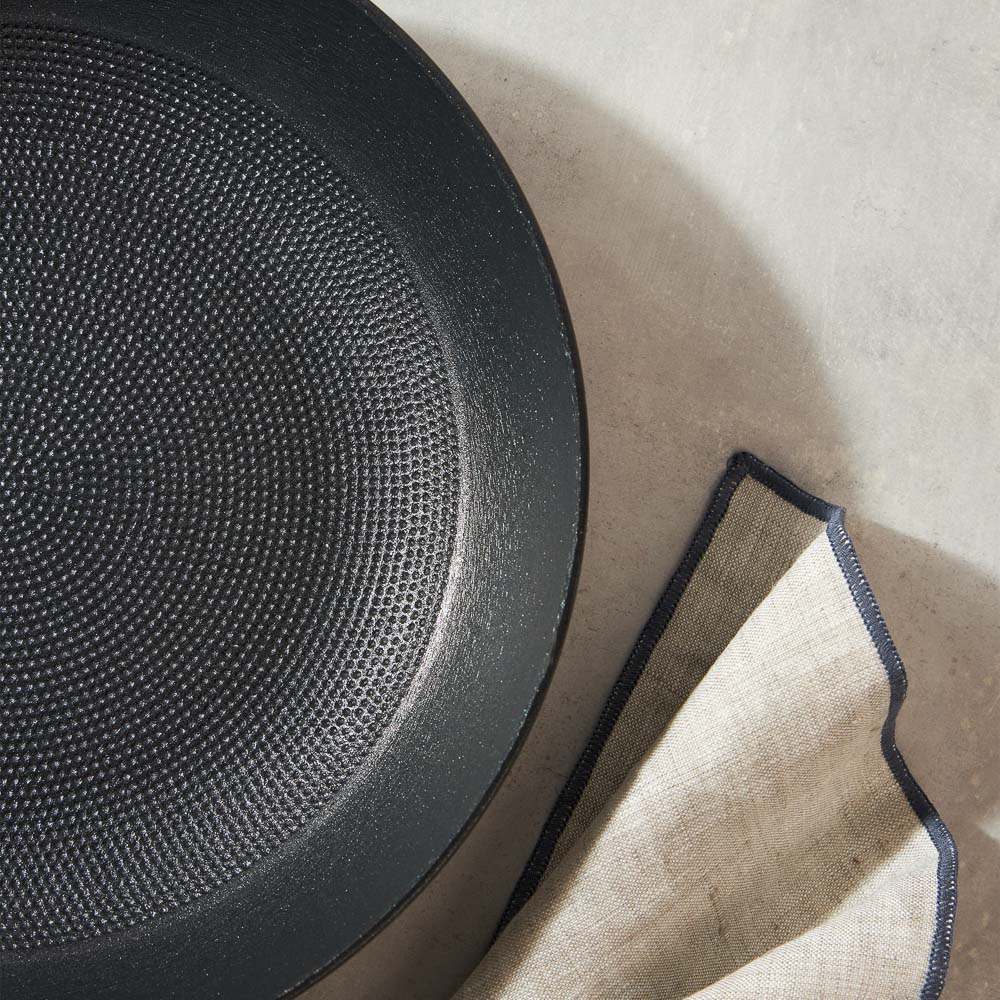 SATOSHI Сковорода чугун, 26см, антипригарное покрытие, рельефная поверхность дна, арт.№ 808-014