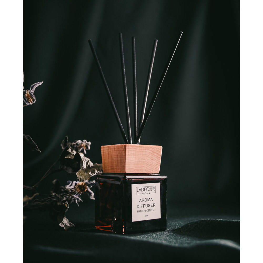 LADECOR Аромадиффузор 50мл с палочками, деревянная крышка, 4 вида, арт.№ 412-079