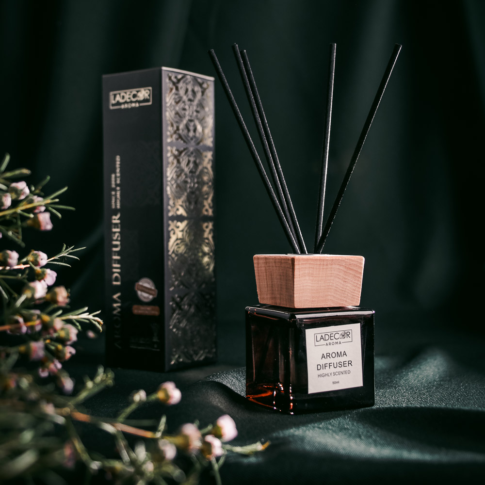 LADECOR Аромадиффузор 50мл с палочками, деревянная крышка, 4 вида, арт.№ 412-079