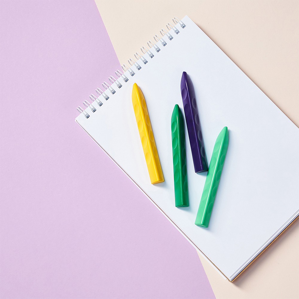 BY Русские Супергерои Мелки восковые пласт., 24 цвета, эрг.3-гранная форма, 10см, "Конек Джуниор", арт.№ 801-011