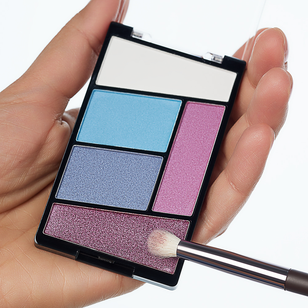 ЮНИLOOK Кисть для нанесения и растушевки теней, натуральный ворс, дерево, металл 15,7см, арт.№ 357-276