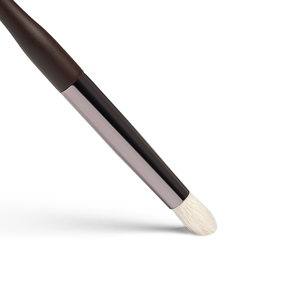 ЮНИLOOK Кисть для нанесения и растушевки теней, натуральный ворс, дерево, металл 15,7см, арт.№ 357-276