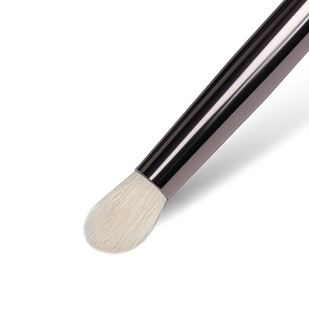 ЮНИLOOK Кисть для нанесения и растушевки теней, натуральный ворс, дерево, металл 15,7см, арт.№ 357-276