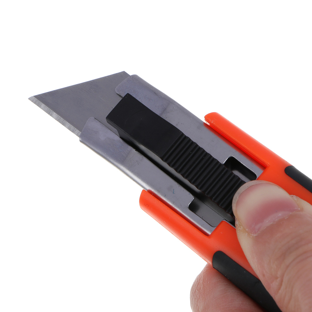 ЕРМАК Нож выдвижной с пружиной, PS+TPR, 61x19x0.6мм, арт.1, арт.№ 685-002