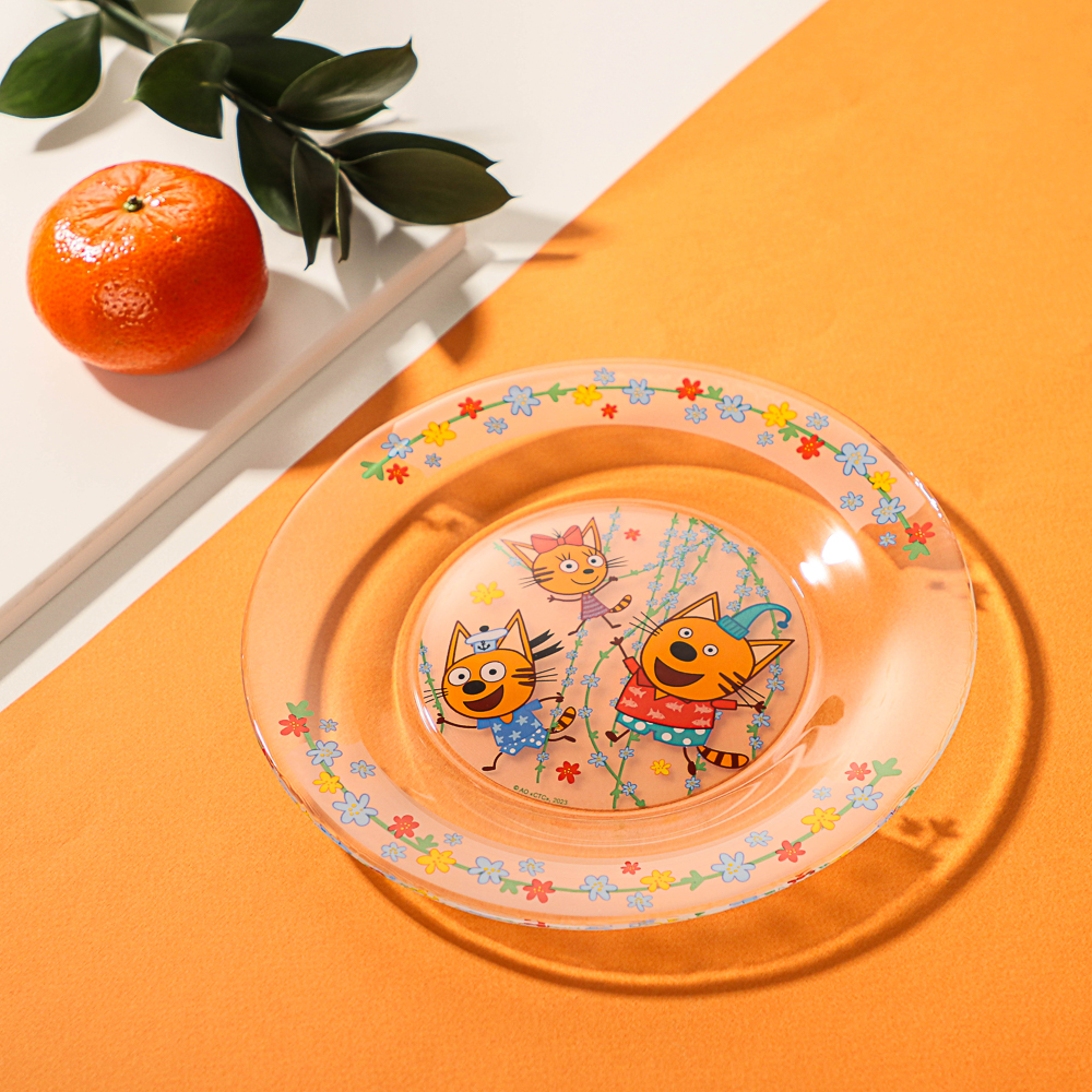 Тарелка "Три кота, цветы" 19,5см, стекло, арт.№ 829-003