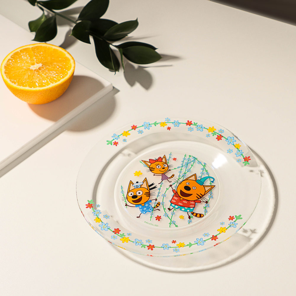 Тарелка "Три кота, цветы" 19,5см, стекло, арт.№ 829-003