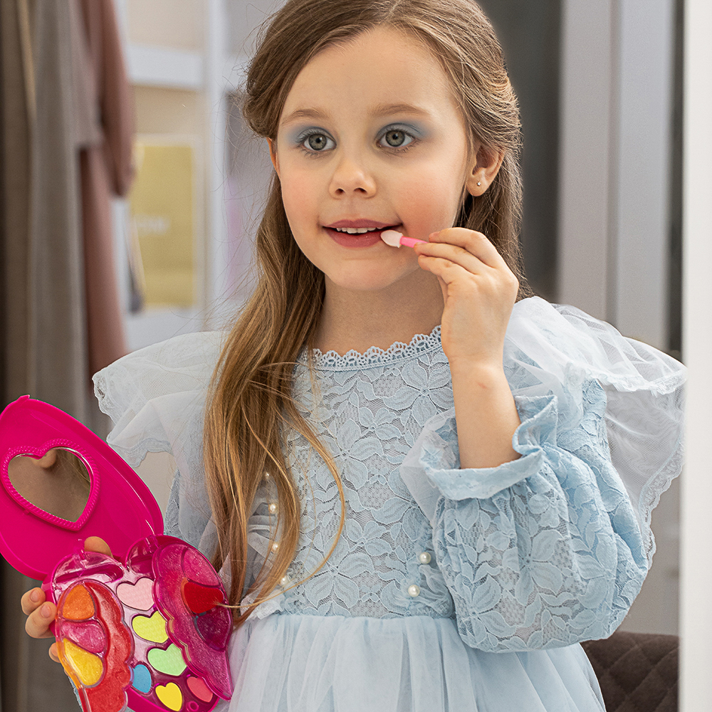 ЮНИLOOK Набор детской косметики: тени, блеск для губ, арт.1, арт.№ 330-430