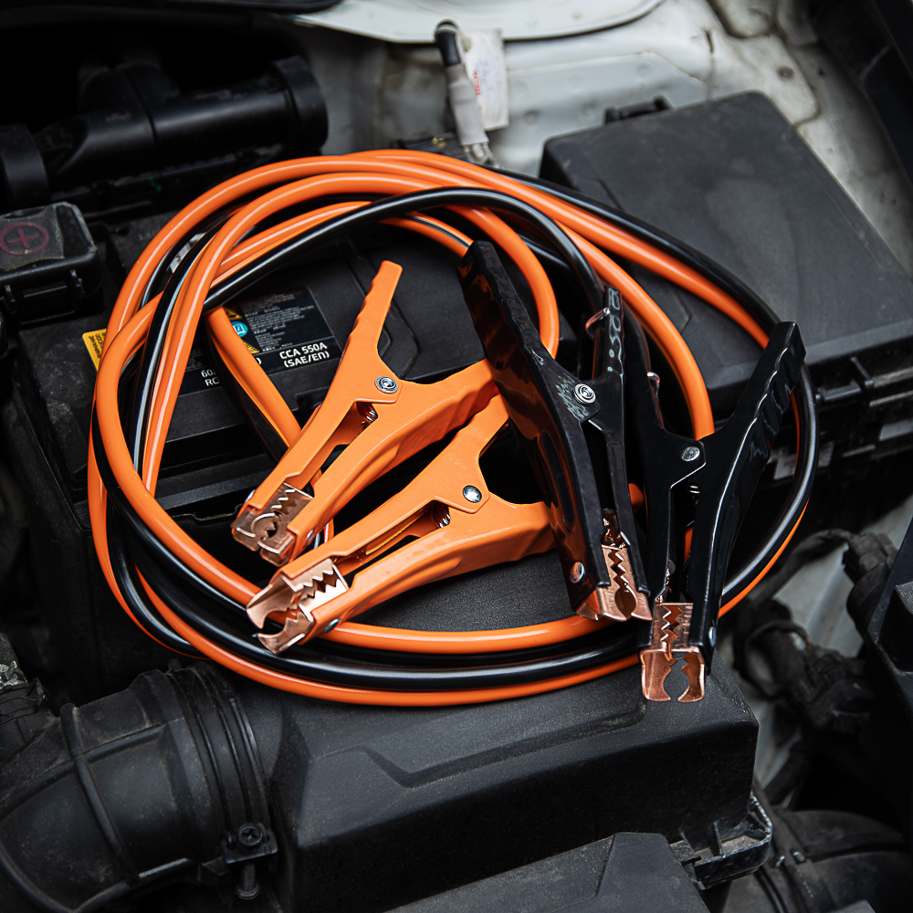 ЕРМАК Провода прикуривания ПРОФИ 300А, 3м, в кейсе, арт.№ 745-014