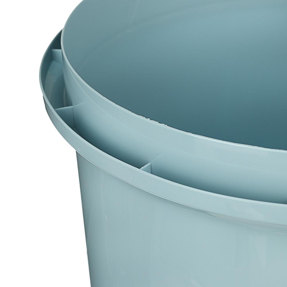 VETTA Контейнер для мусора "Ориджинал" 12 л небесный, пластик, арт.№ 407-052