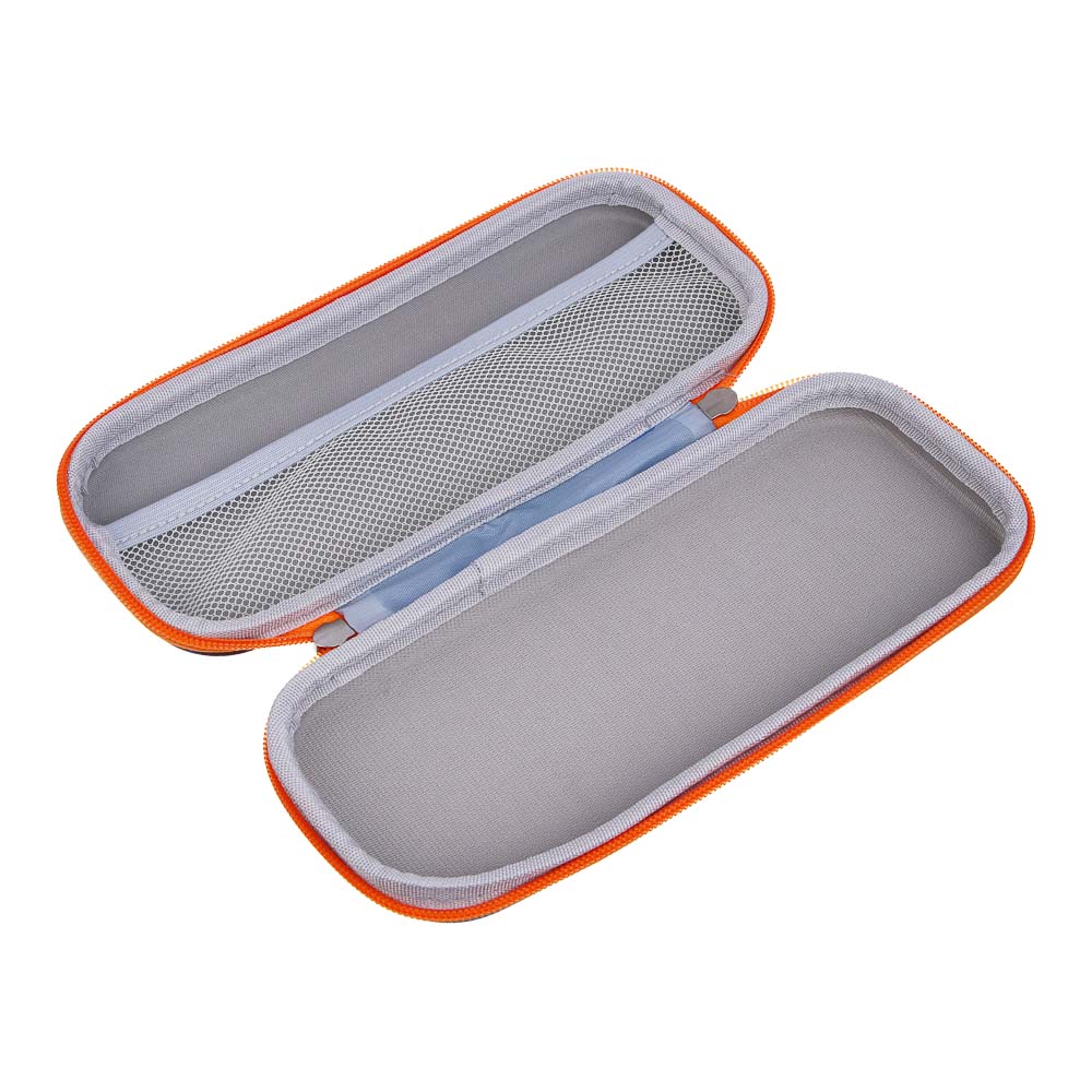 Пенал жесткий овальный, 22,5х10х4,5см, "Капибара/Футбол", 1 отд. на молнии, ЭВА, арт.№ 524-243