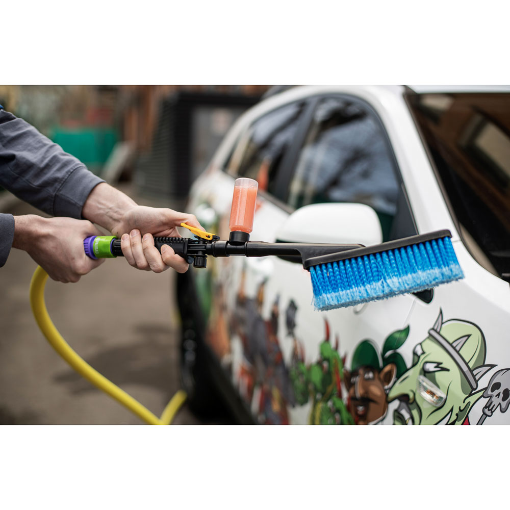 ЕРМАК Щетка для мытья автомобиля, 44x8см, с распылителем, пластик, арт.№ 704-166