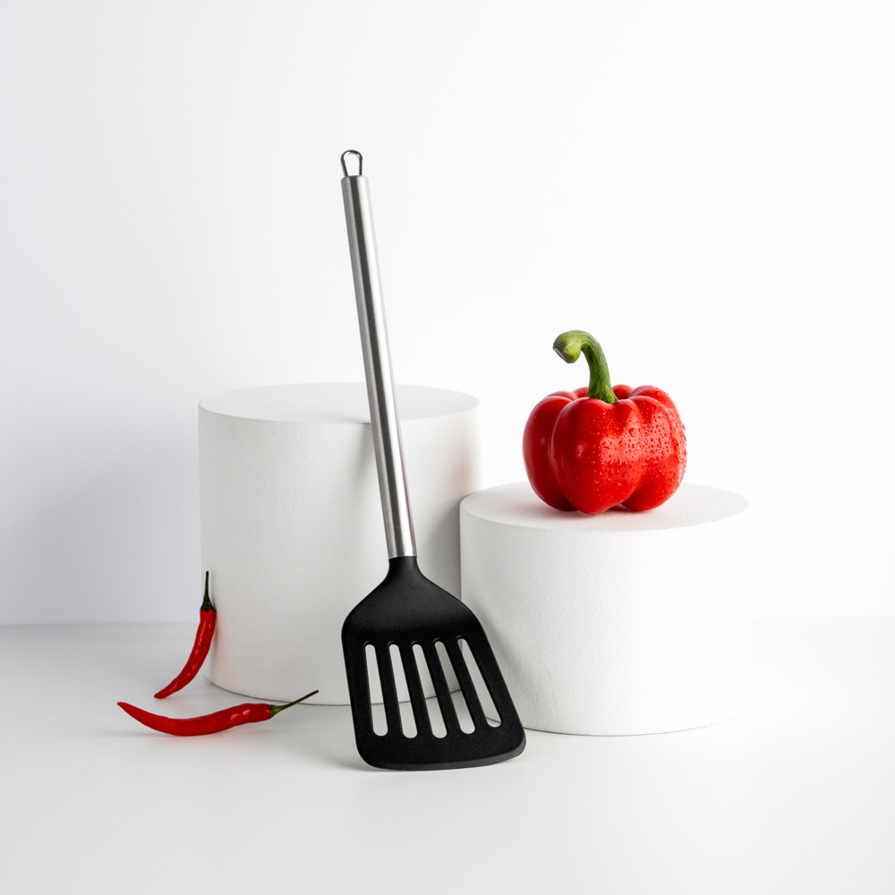 VETTA Аргенто Лопатка кулинарная с прорезями, нейлон, ручка нерж.сталь, арт.№ 881-145