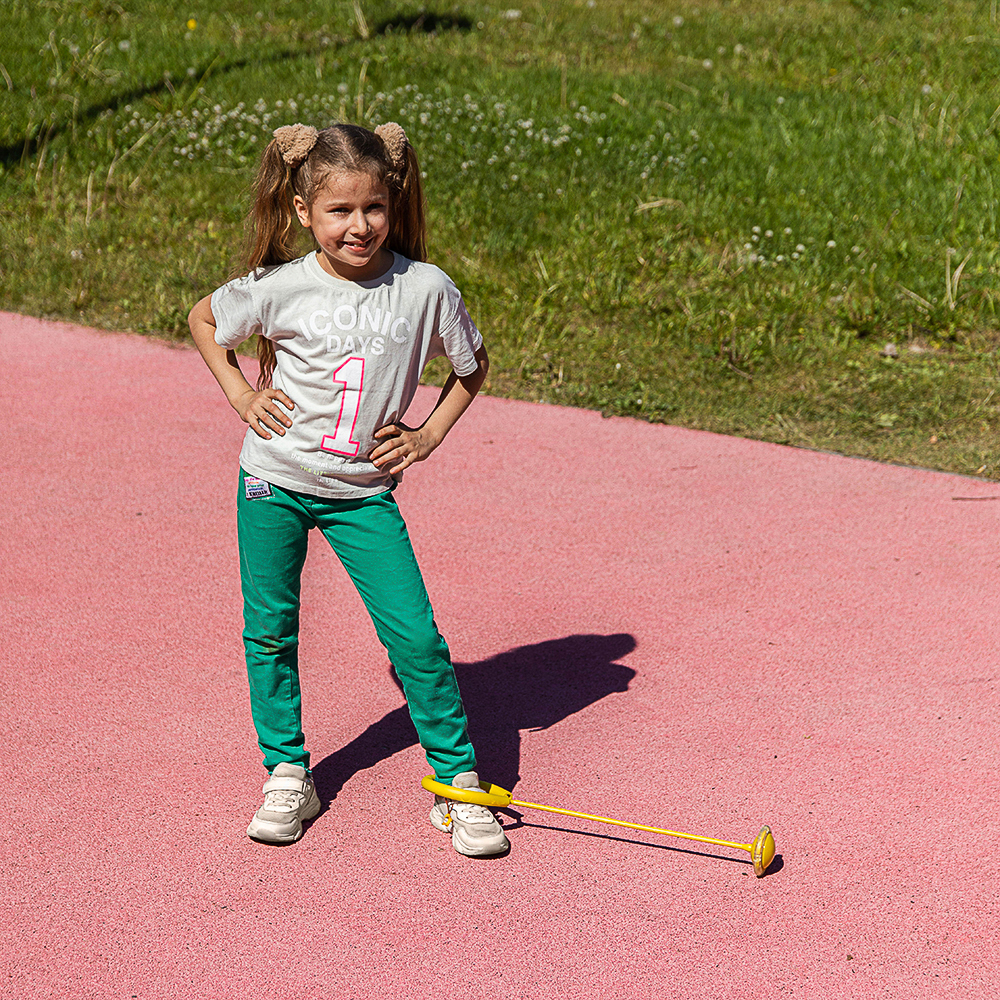 SILAPRO Нейроскакалка на ногу со светящимся роликом, PA,PP,PVC,PU,61x15x9см, 5 цветов, арт.№ 134-194