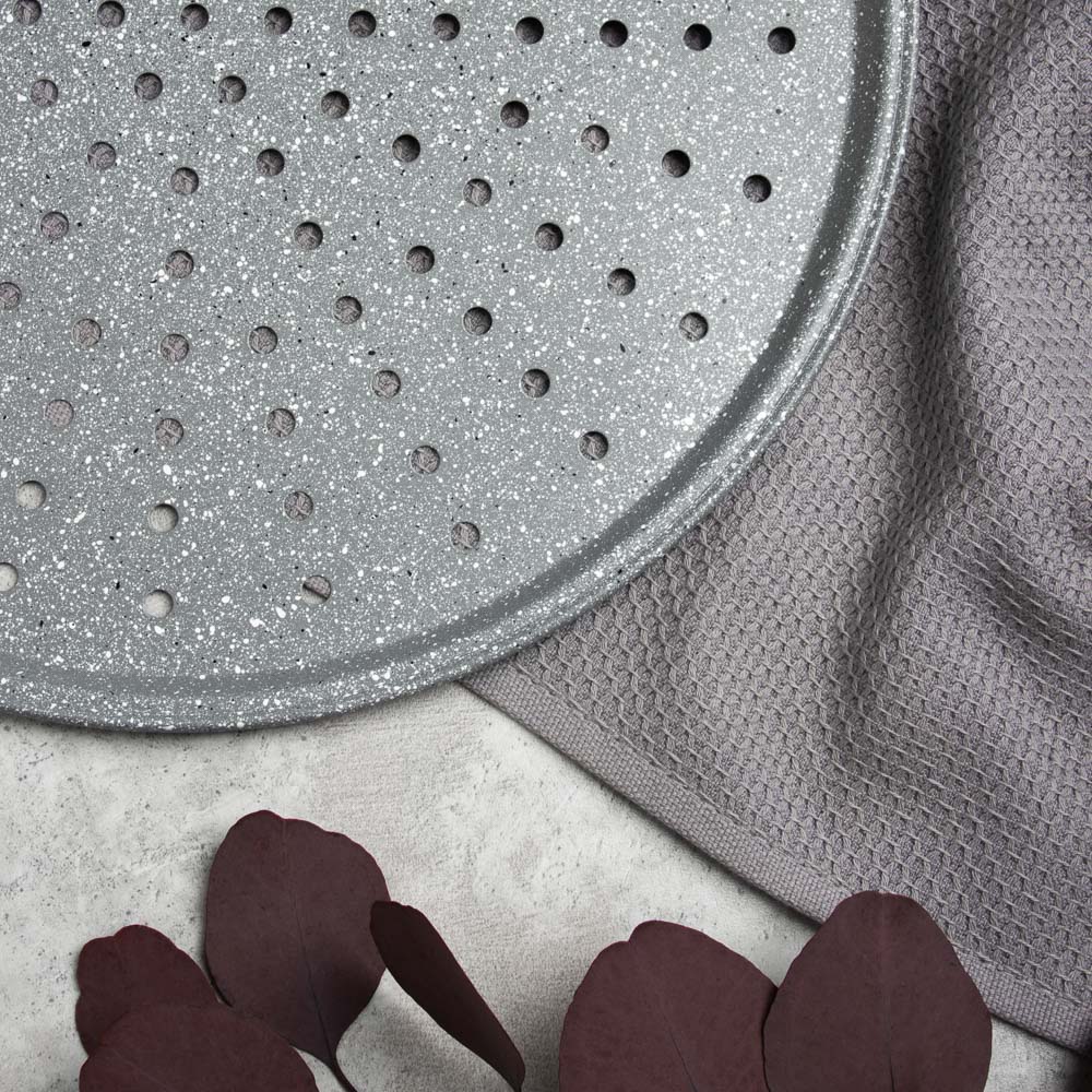 SATOSHI Буко Форма для пиццы перфорированная, 32,5х1см, угл.сталь, антипригарное покрытие "Мрамор", арт.№ 849-188