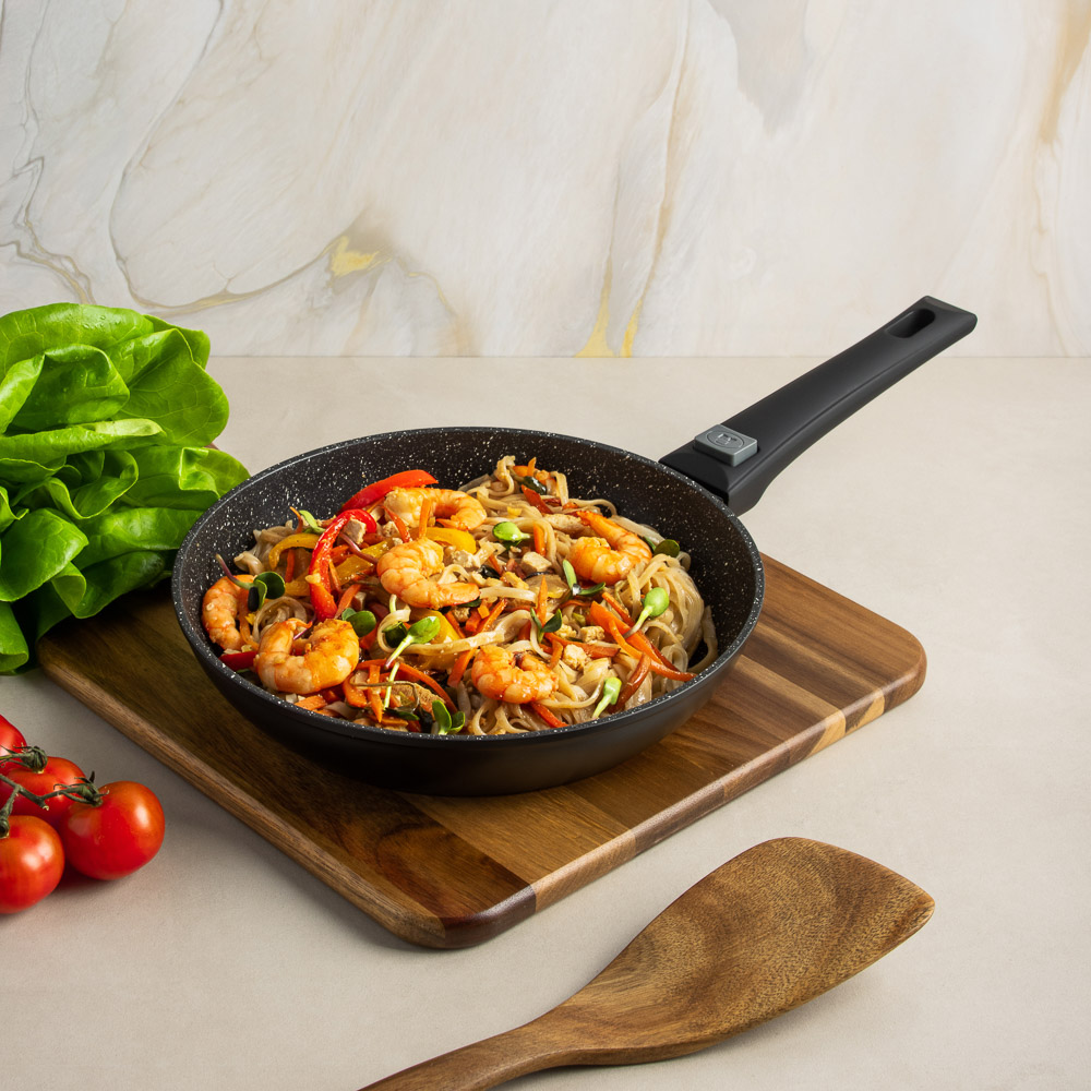 SATOSHI Оникс Сковорода литая d24см, антипригарное покрытие "мрамор", съемная ручка, индукция, арт.№ 846-729