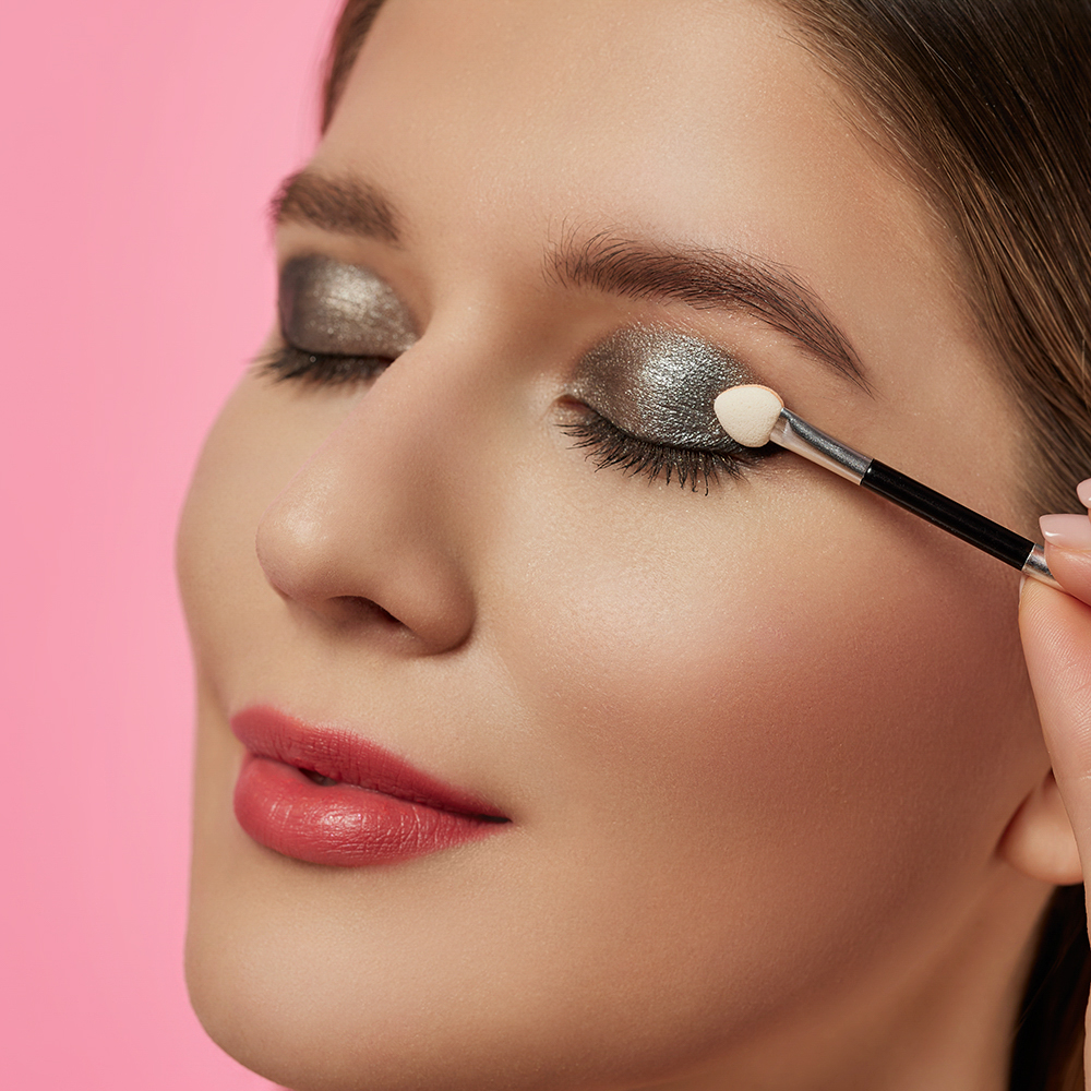 Аппликатор двухсторонний со спонжем и кистью 10 шт тм ЮНИLOOK , пластик, латекс, ворс нейлон, 7,5см, арт.№ 357-205