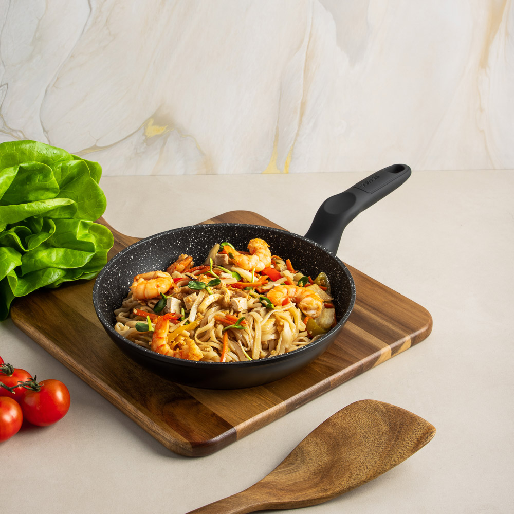 SATOSHI Стоун Сковорода литая d22см, антипригарное покрытие Мрамор, индукция, арт.№ 846-733