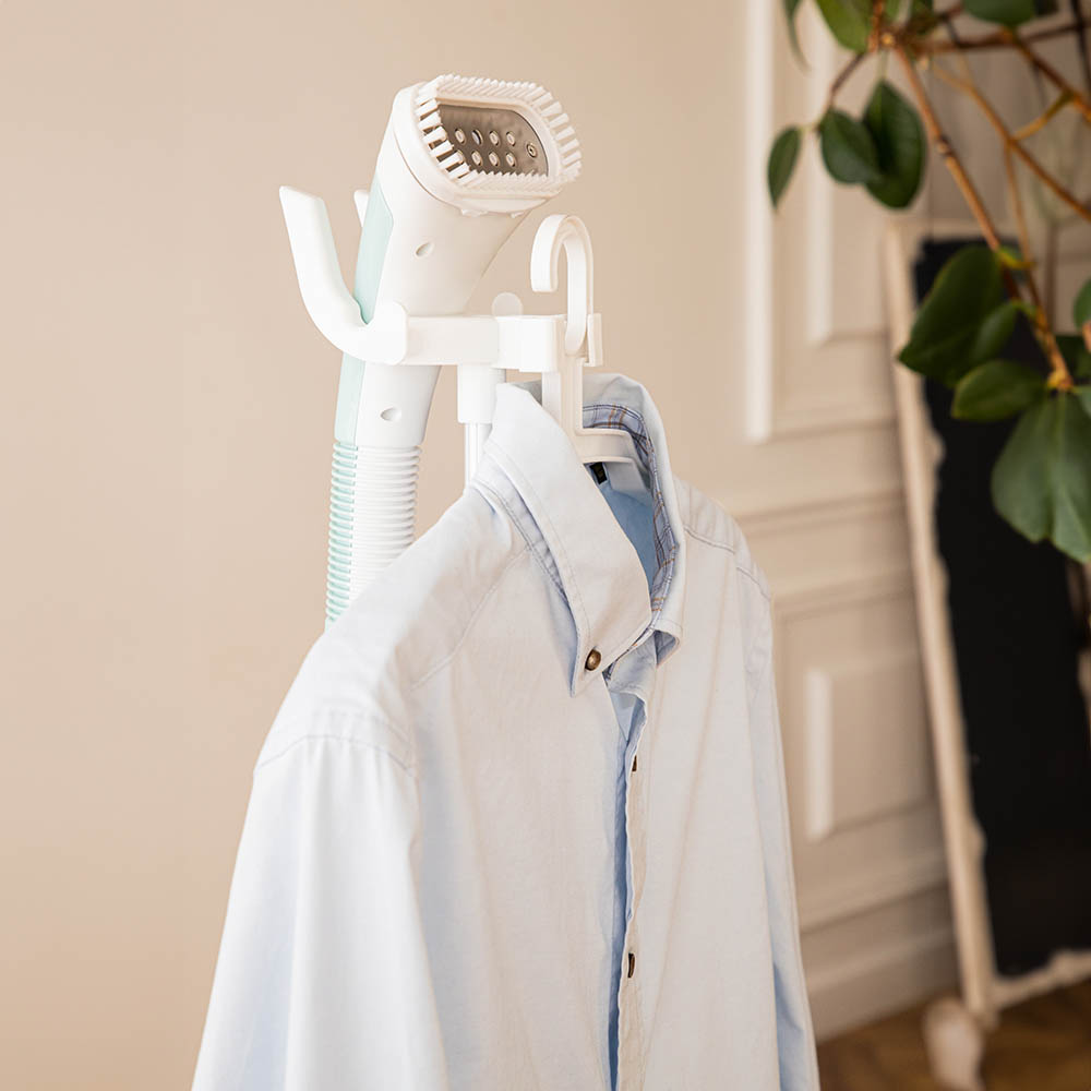 LEBEN Отпариватель напольный 2000 Вт, резервуар 1600мл, арт.№ 249-019