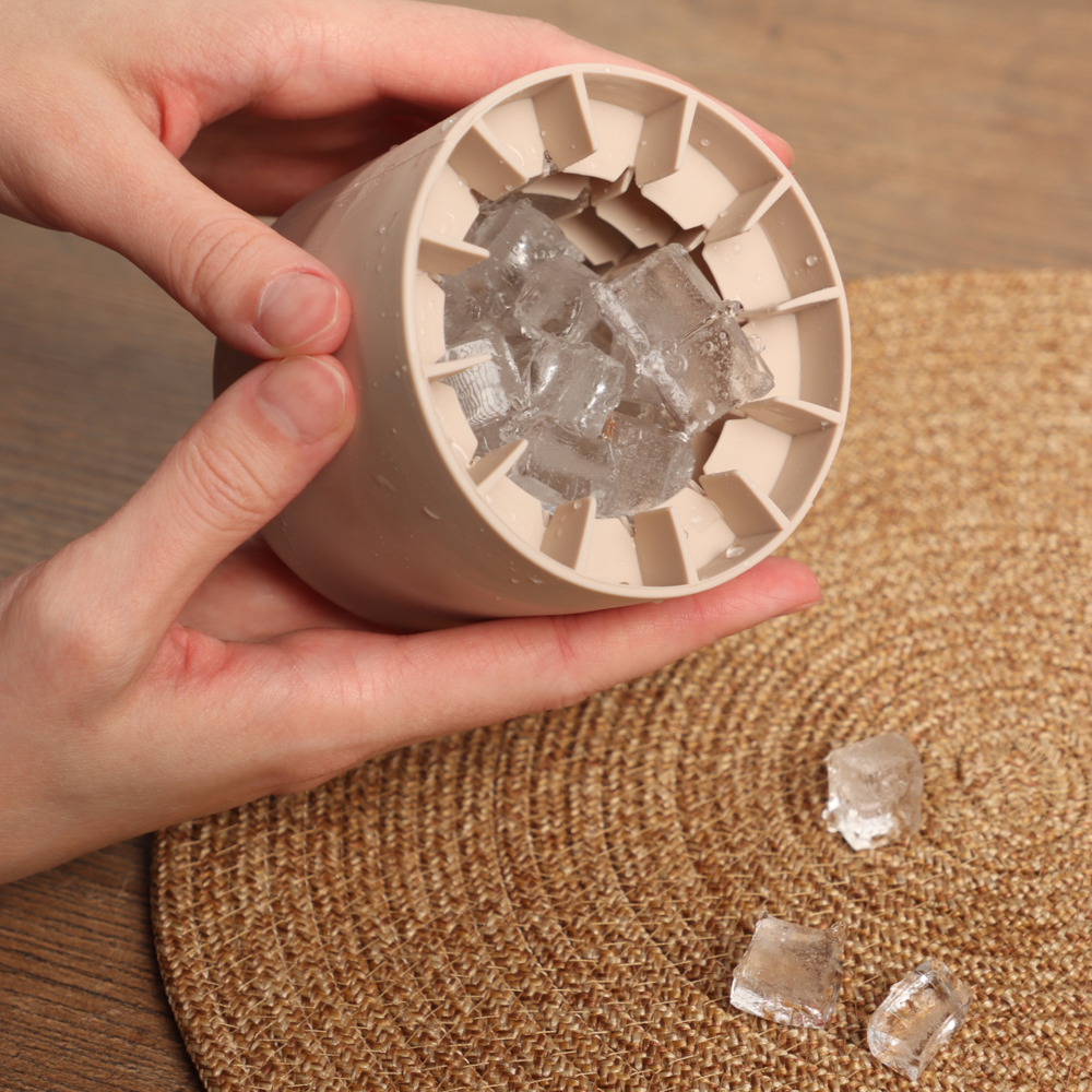 VETTA Форма силиконовая для льда, 9х8см, 60 кубиков, арт.№ 856-176