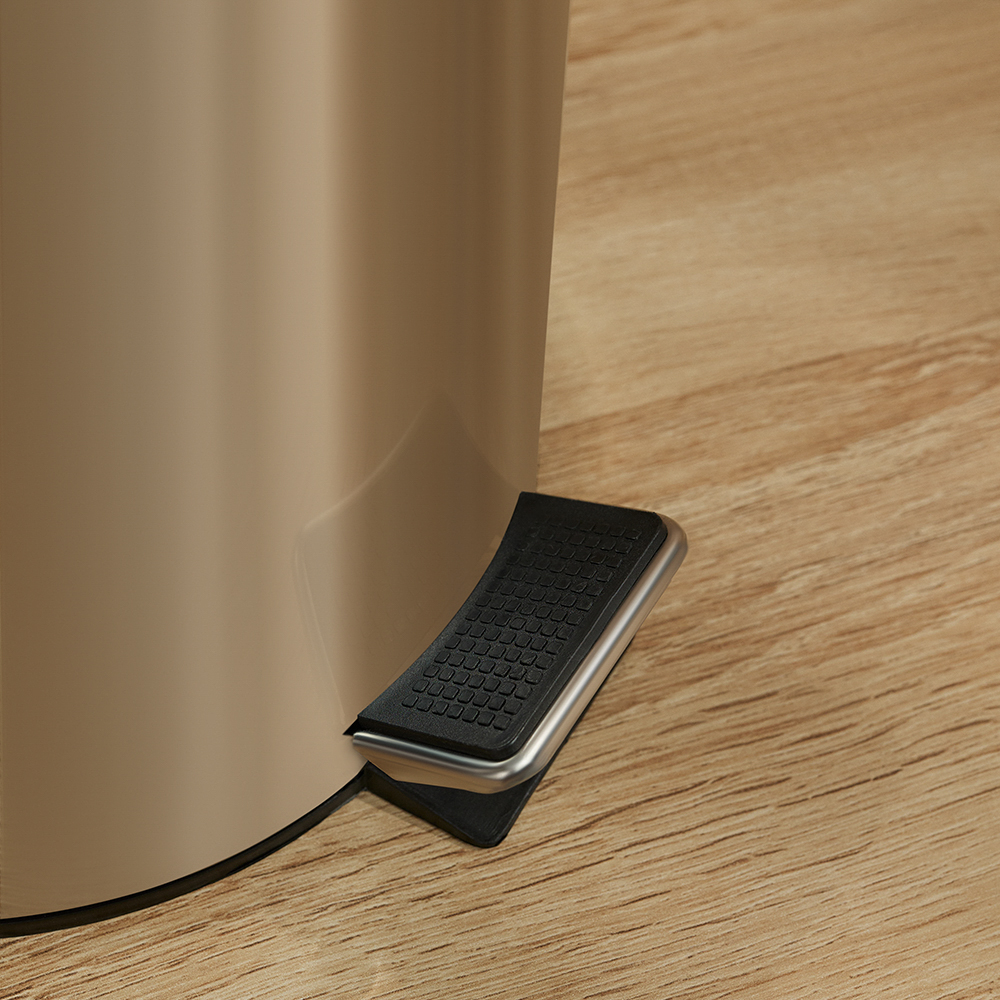 VETTA Ведро с педалью для ванной комнаты, 5л, хром, нерж.сталь, арт.№ 555-009