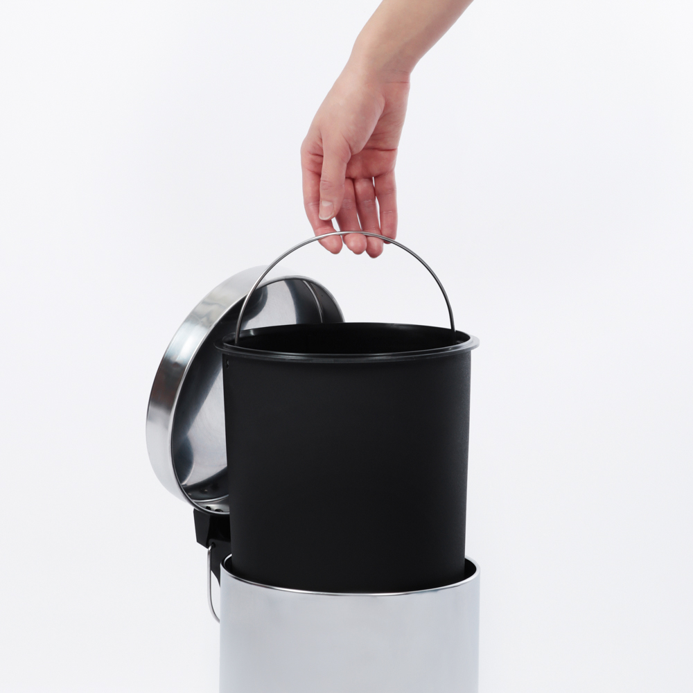 VETTA Ведро с педалью для ванной комнаты, 5л, хром, нерж.сталь, арт.№ 555-009