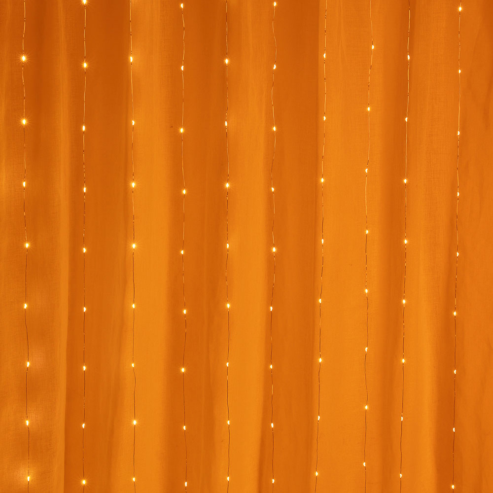 Гирлянда занавес нить росы 3х3 м СНОУ БУМ, 300 LED ламп, 10 нитей, свечение шампань, 8 режимов, провод серебряный, 220В, арт.№ 382-104