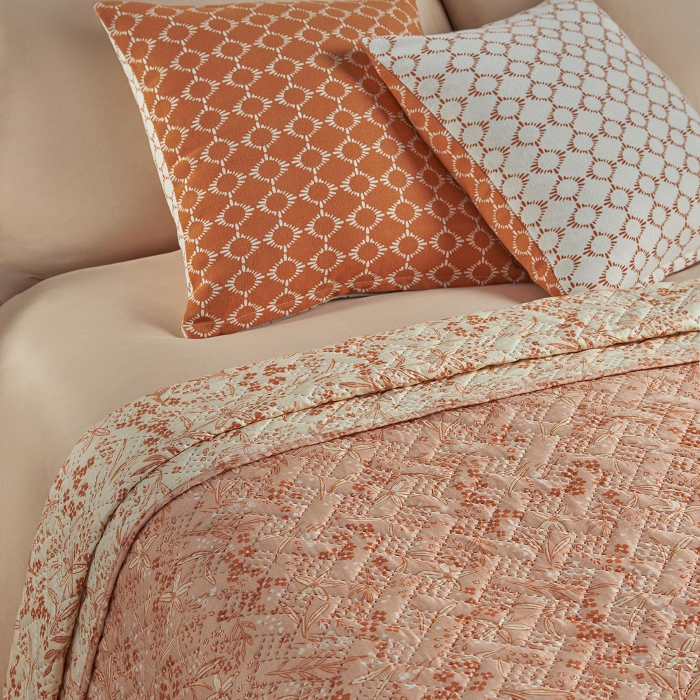 PROVANCE Карамель Покрывало стеганое 2х-стороннее 200х220см, 100% полиэстер, цветы, арт.№ 486-189