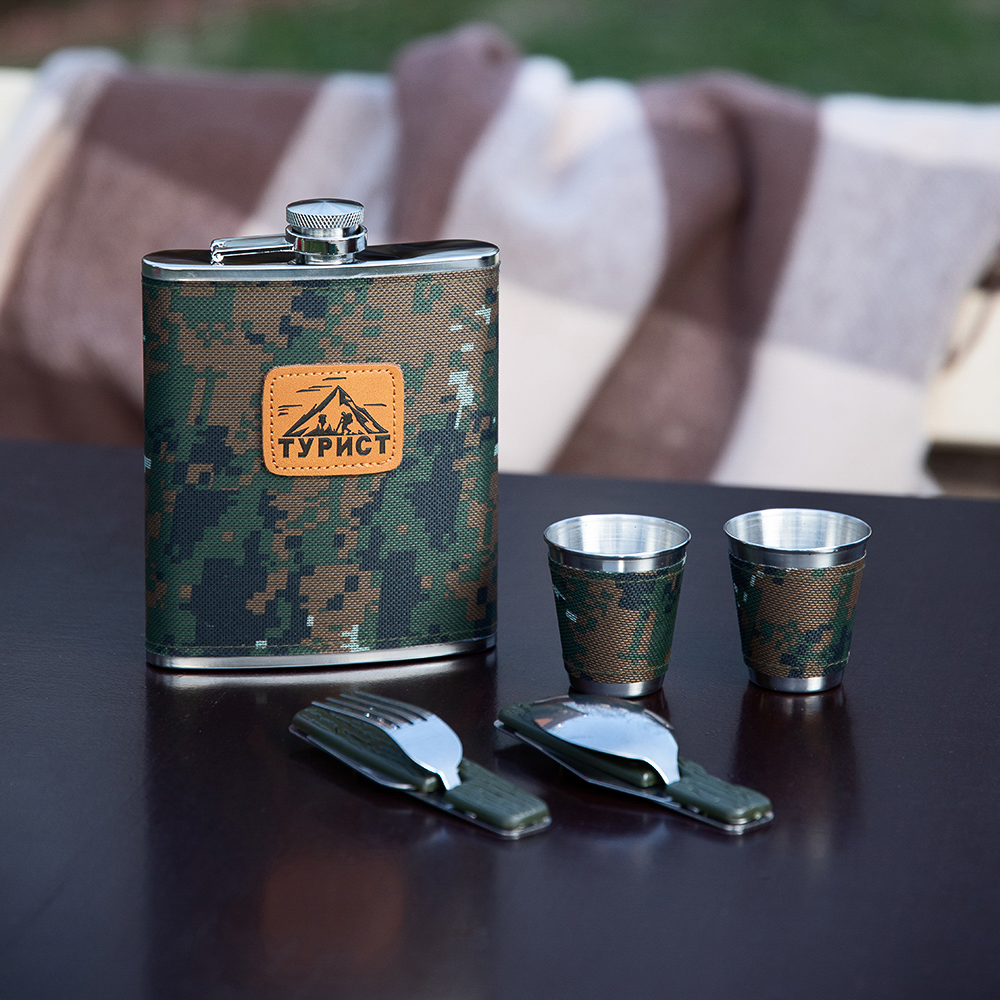 РУССО ТУРИСТО Набор походный ТУРИСТ, фляга, 2 стопки, вилка, ложка, нерж.сталь, арт.№ 123-001