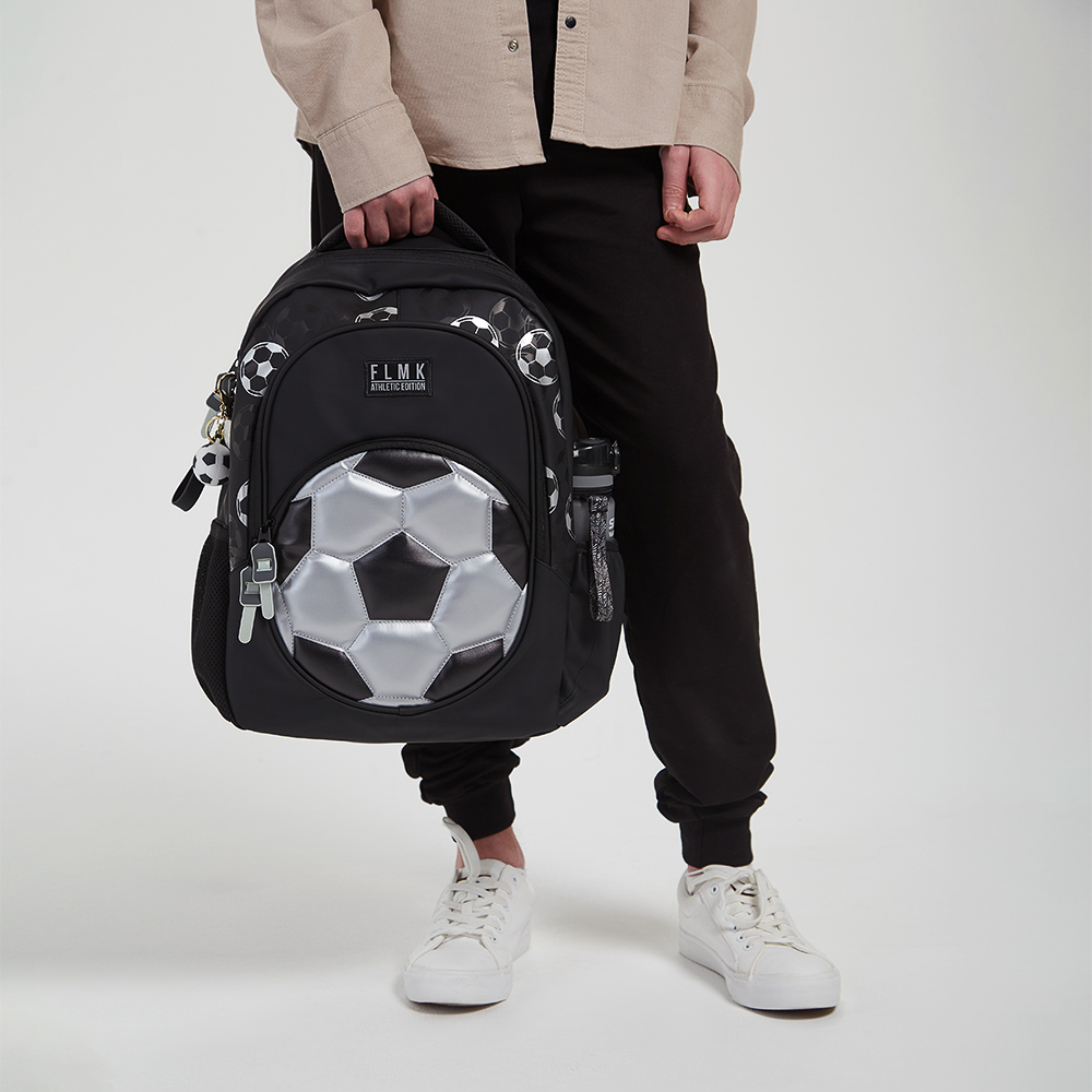 Серебряный Мяч Рюкзак подростковый 41х31х13см, 2 отд., 3 карм, ручка, прорезин.нейлон, отд.иск.кожей, арт.№ 577-004