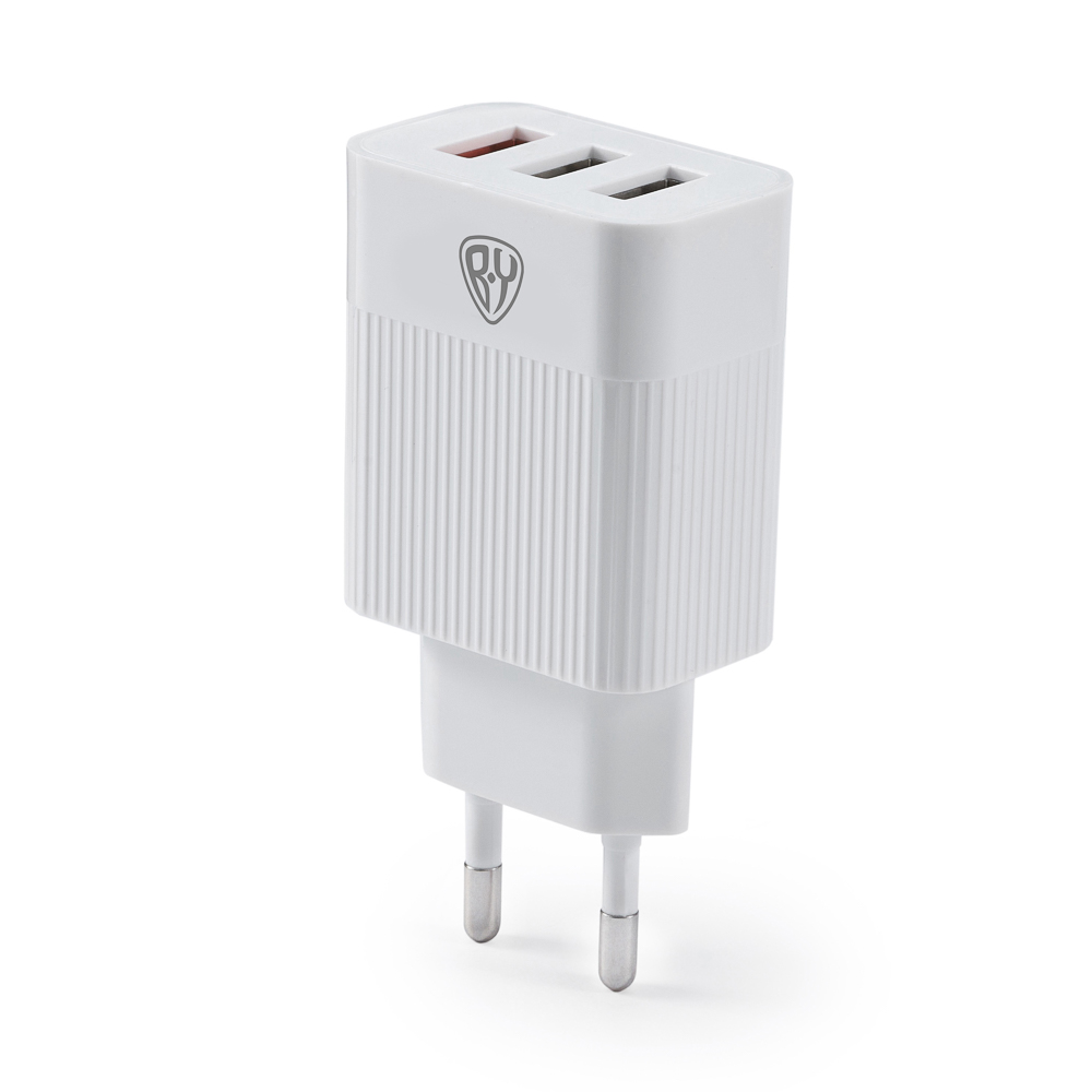 Сетевое зарядное устройство BY Максимум, Быстрая зарядка QC3.0, 3xUSB, 3.4А, белый, арт.№ 916-219