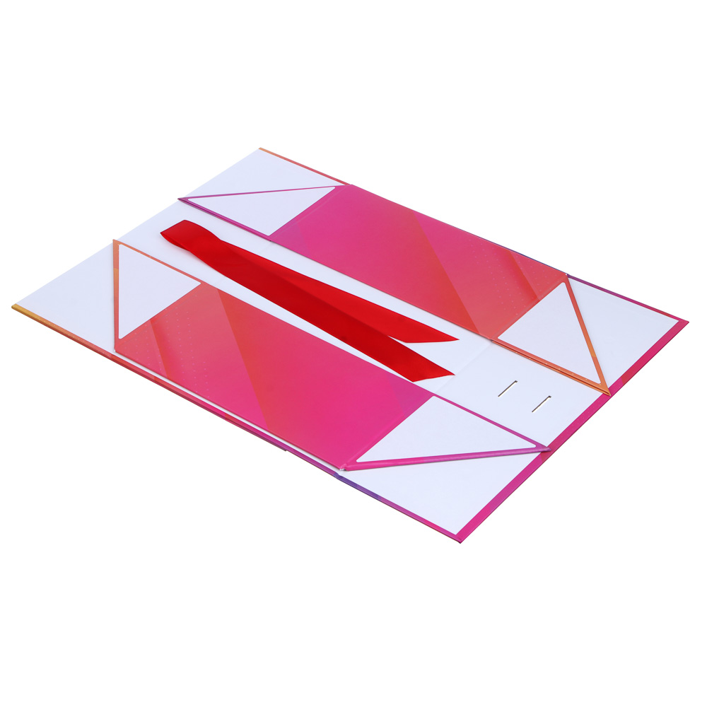 BY Коробка подарочная складная с лентой, тиснение фольгой, 33x25x12см, Стань Героем 2, арт.№ 207-073