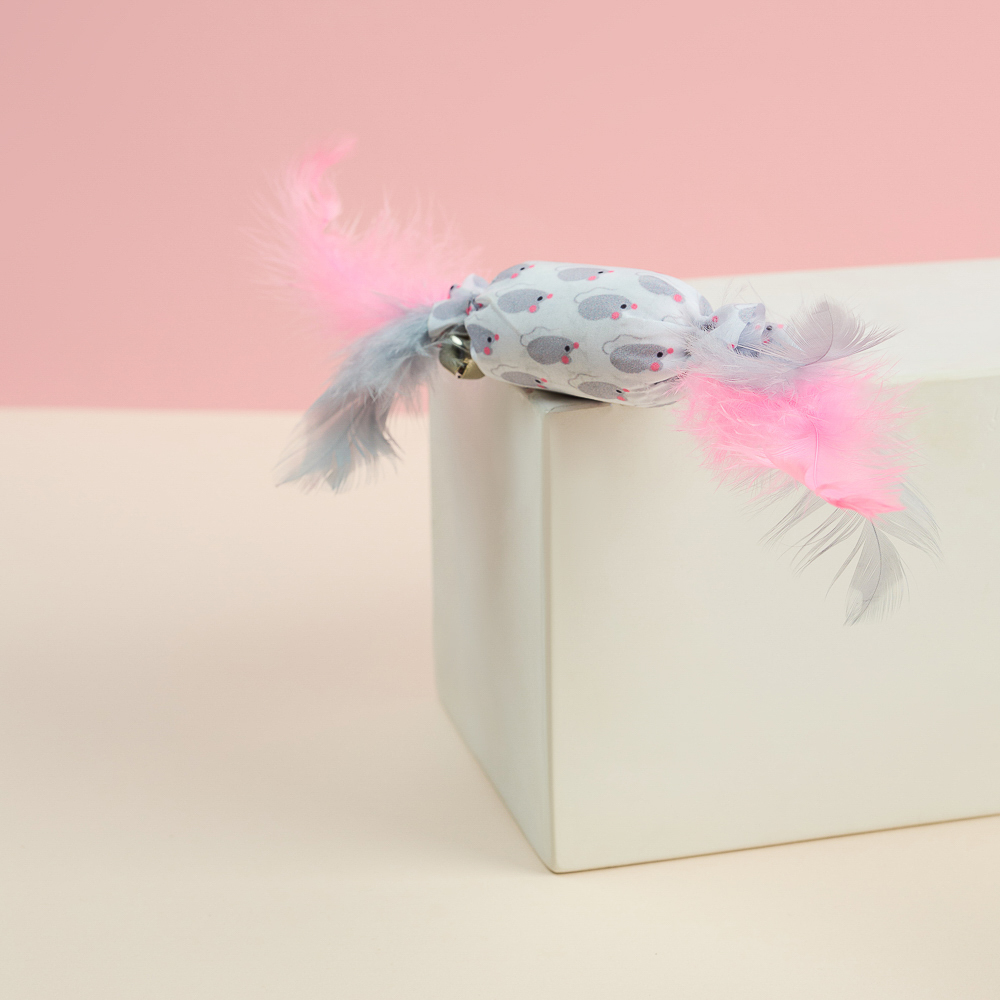 VETTA Игрушка для домашних животных, ПЭ, перья, 5,5х2,5 см, арт.№ 273-130