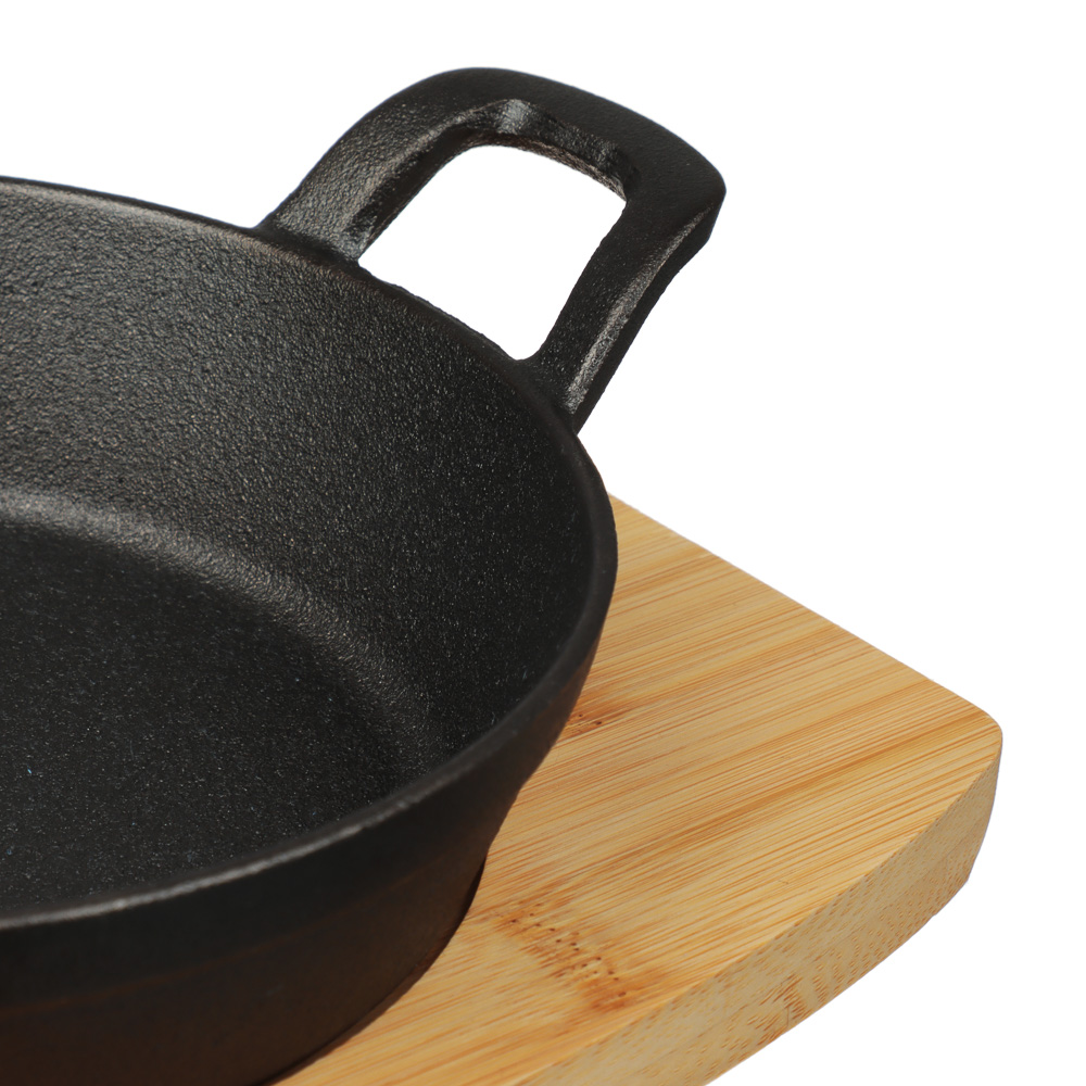 SATOSHI Сковорода мини на подставке из бамбука чугун, круглая, 18см, индукция, арт.№ 808-041