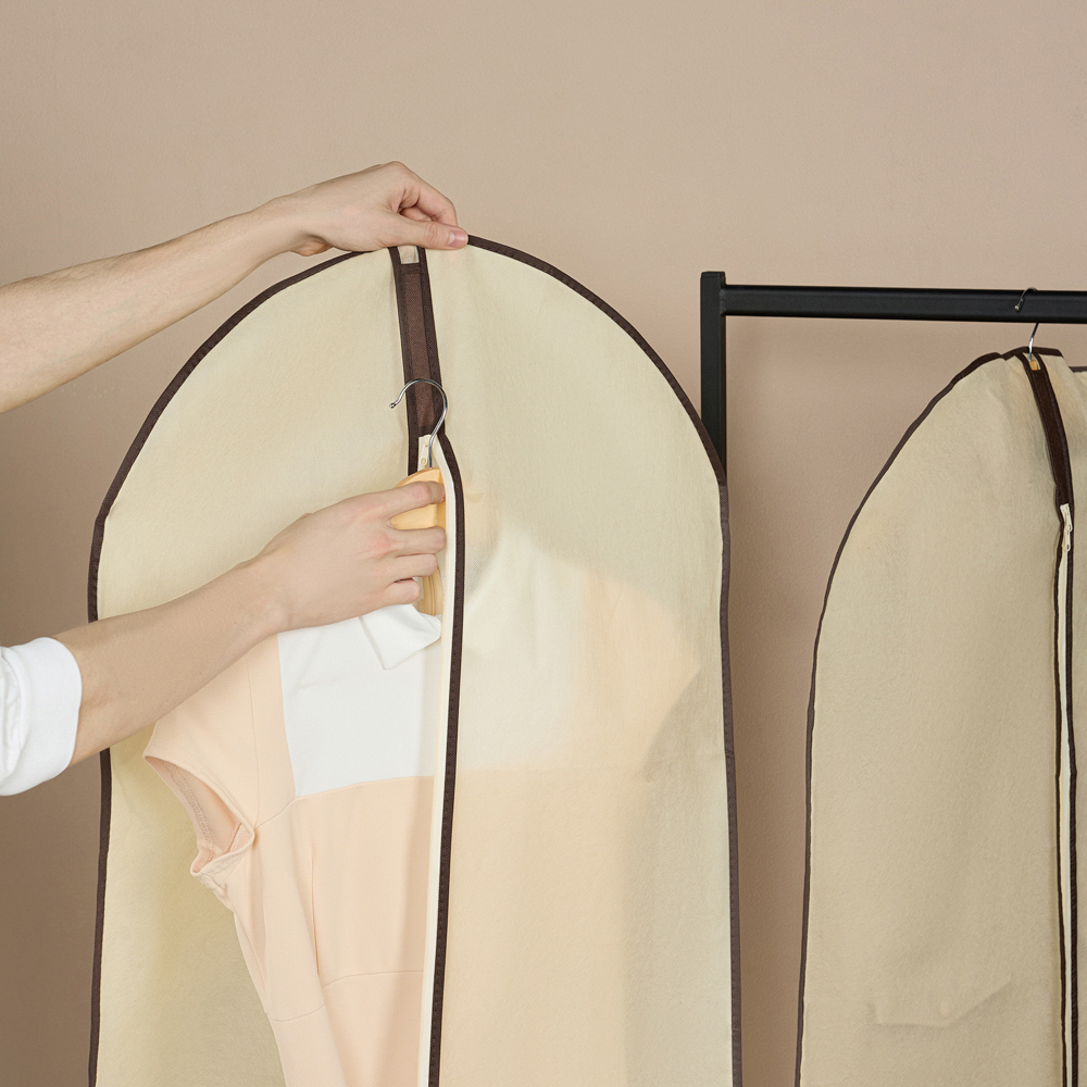 Чехол для одежды тм VETTA, спанбонд, 60х150см, арт.№ 457-319